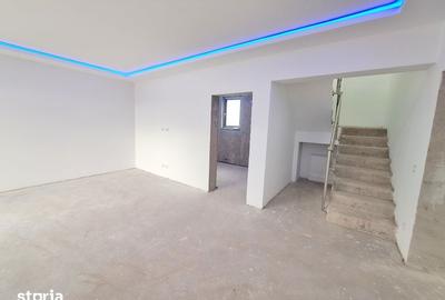 Casă cu 5 camere cu Teren 413 Mp în Hemeiuș - 2