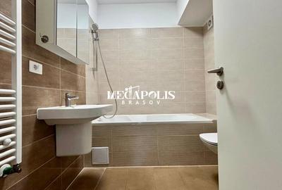 Apartament cu 3 camere decomandat în Tractorul - 8