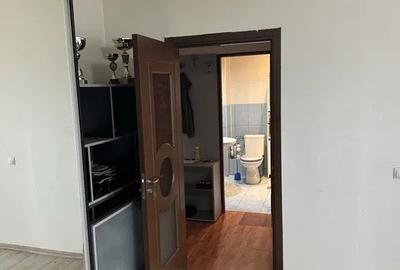 Garsonieră decomandată, mobilată în Vitan - 4