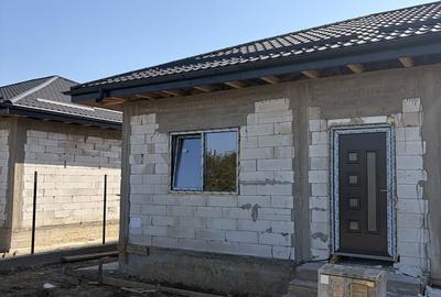 Casă cu 3 camere cu Teren 300 Mp în Central - 7