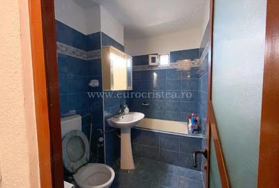 Apartament cu 3 camere decomandat, mobilat în Mangalia - 2