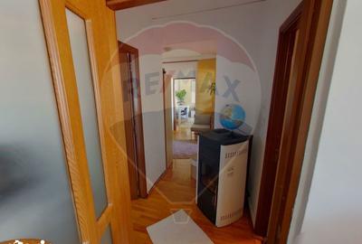 Apartament cu 3 camere decomandat, mobilat în Central - 5