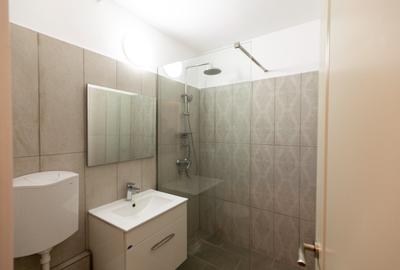 Apartament cu 3 camere în 1 Mai - 2