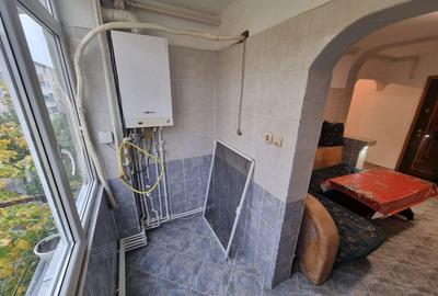 Aurel vlaicu-apartament 2 camere decomandat cu gaze - 7