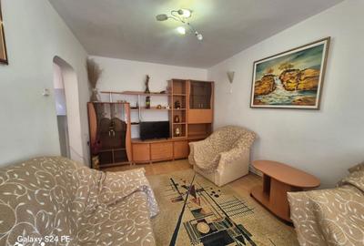 Apartament cu 3 camere în Central - 17