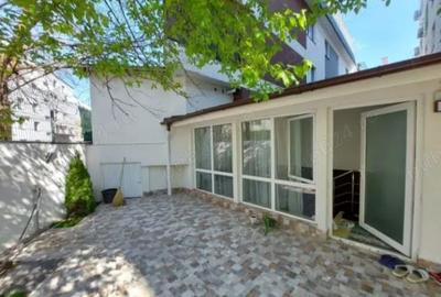 Apartament cu 3 camere decomandat în Pajura - 1