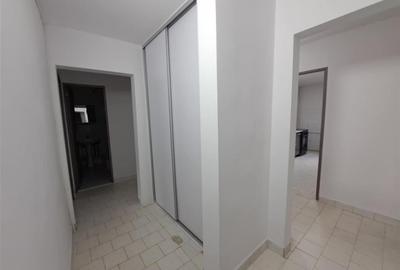 RECO chirie 4 camere Aposol Andrei - 6