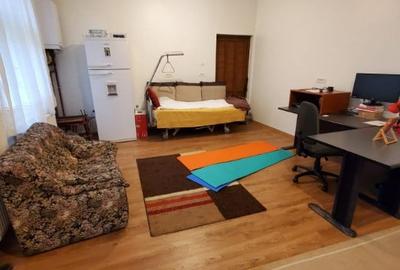 Apartament cu 4 camere semidecomandat în Ultracentral - 8