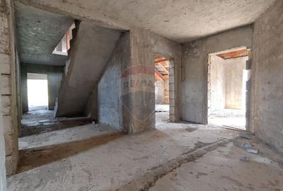 Casa /Vila+Teren intravilan 900 mp - Gura Humorului, Suceava - 36