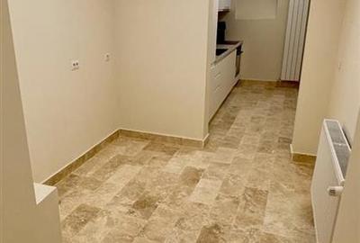 Apartament cu 5 camere decomandat în Periferie - 8