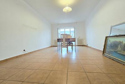 Metrou Piata Unirii -Bulevardul Coposu, 5 camere, 117 mp, bloc 1990 - 3