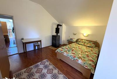 Casă cu 9 camere cu Teren 515 Mp în Central - 13