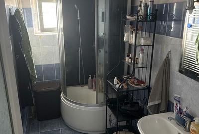 Apartament cu 3 camere decomandat în Găvana - 6