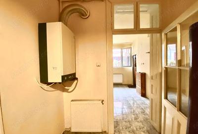 Apartament 2 Camere. Centrala. Curte comuna. Zona Sinaia, COMISION 0% - 12