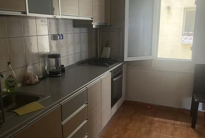Apartament cu 2 camere semidecomandat în Dobroești - 1