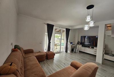 Casă cu Teren 345 Mp în Central