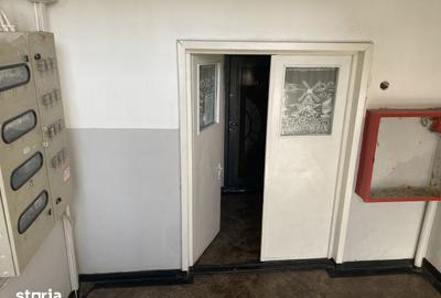 Garsonieră decomandată în Micro 13 - 3