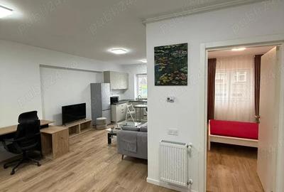 Garsoniera de inchiriat,cocheta ?i spa?ioasa langa Mall Plaza-centrala proprie. - 1