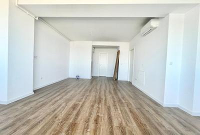 NOU / SUPERB / LOC PARCARE / COMPLET MOBILAT