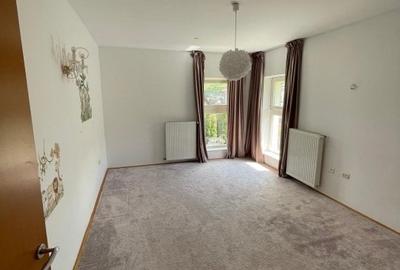 Casa de inchiriat pe strada Campului - 18