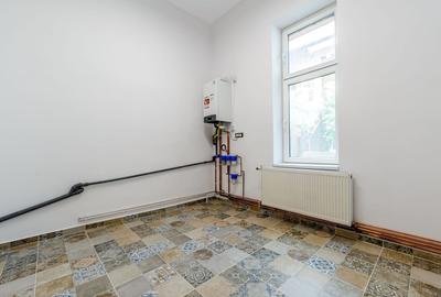 Apartament ULTRACENTRAL cu 3 camere, la cheie, renovat recent - 10