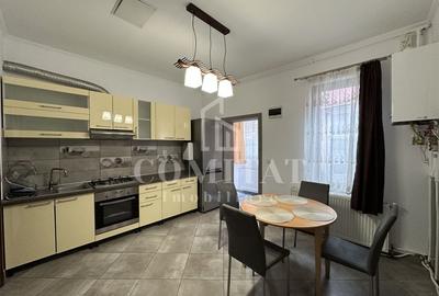 Casa cu 2 apartamente | Ultracentral | Zona Palatul Urania - 4
