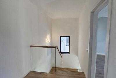 Casă cu 4 camere în Micești - 1