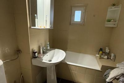 Apartament cu 2 camere decomandat în Rovine - 3