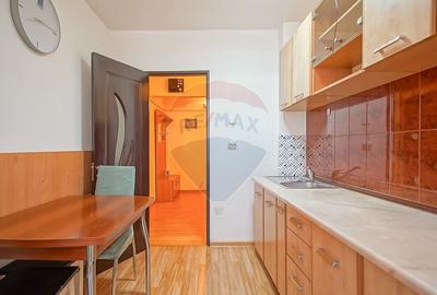 Apartament cu 3 camere decomandat, mobilat în Calea București - 5