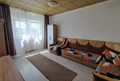 Apartament cu 2 camere decomandat, mobilat în Ultracentral