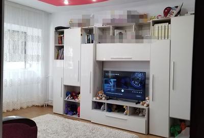 Apartament cu 3 camere decomandat în Dorobanți 1 - 17