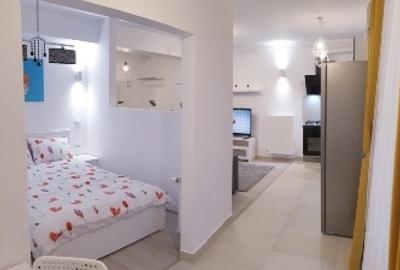 Garsonieră decomandată, mobilată în Tractorul - 7