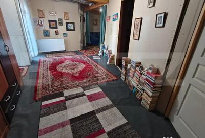 Casă cu 7 camere cu Garaj în Mărișel - 14