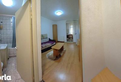 Garsonieră în Tractorul