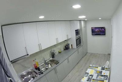 Apartament 4 camere,zona Mioritei,etaj 2 - 1