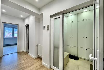 Apartament Decomandat Central cu 3 Camere potrivit unei S.C. Apartament Decomandat Central cu 3 Camere potrivit unei S.C. - 8