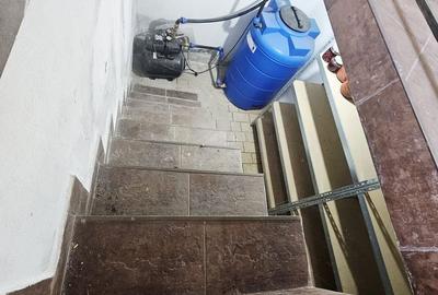 Casă cu 8 camere cu Teren 595 Mp în Târgșoru Vechi - 19