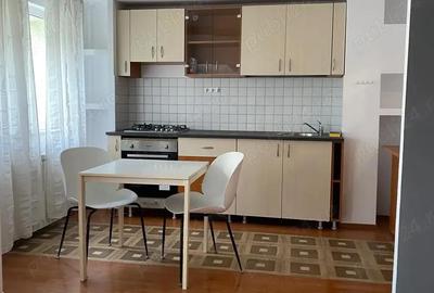 Apartament cu 3 camere, mobilat în Ferme - 11