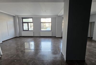 Spațiu comercial, de 90 mp, în Popoveni - 3