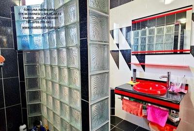 Casă cu 5 camere în Central