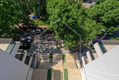 Apartament cu 4 camere decomandat în Băneasa - 12