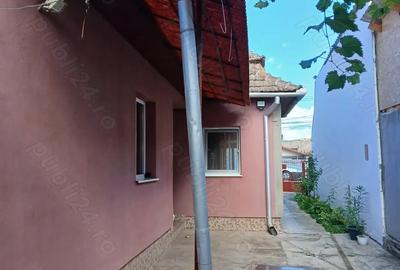 Casa de vanzare - 1