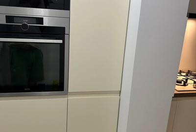 Apartament cu 3 camere semidecomandat în Titan - 2