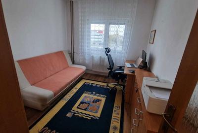 Apartament cu 3 camere decomandat în Moșnița Veche - 5