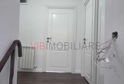 Casă cu 5 camere cu Teren 218 Mp în Central - 4