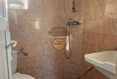 Casă individuală cu 8 camere cu Canalizare în Tomis Mall - 24