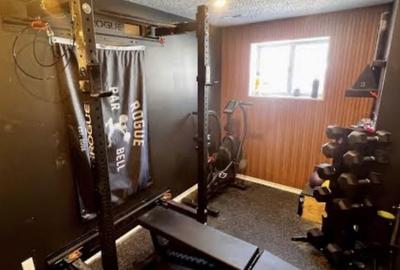 Casă cu 8 camere cu Teren 10800 Mp în Galicea - 6