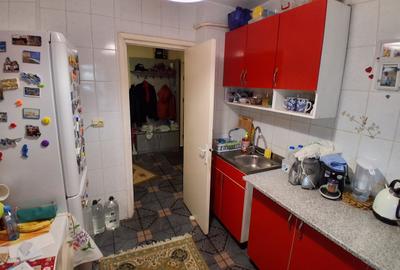 Apartament cu 3 camere decomandat, mobilat în Canta - 5