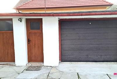 Casă cu 4 camere decomandat în Cristian - 1