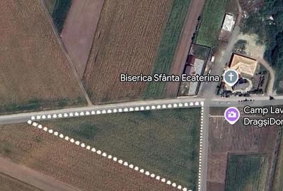 Teren de 3000 mp, în Central